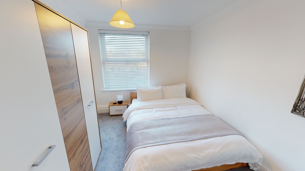 Bridge Apartments by Karah Suites view 2
