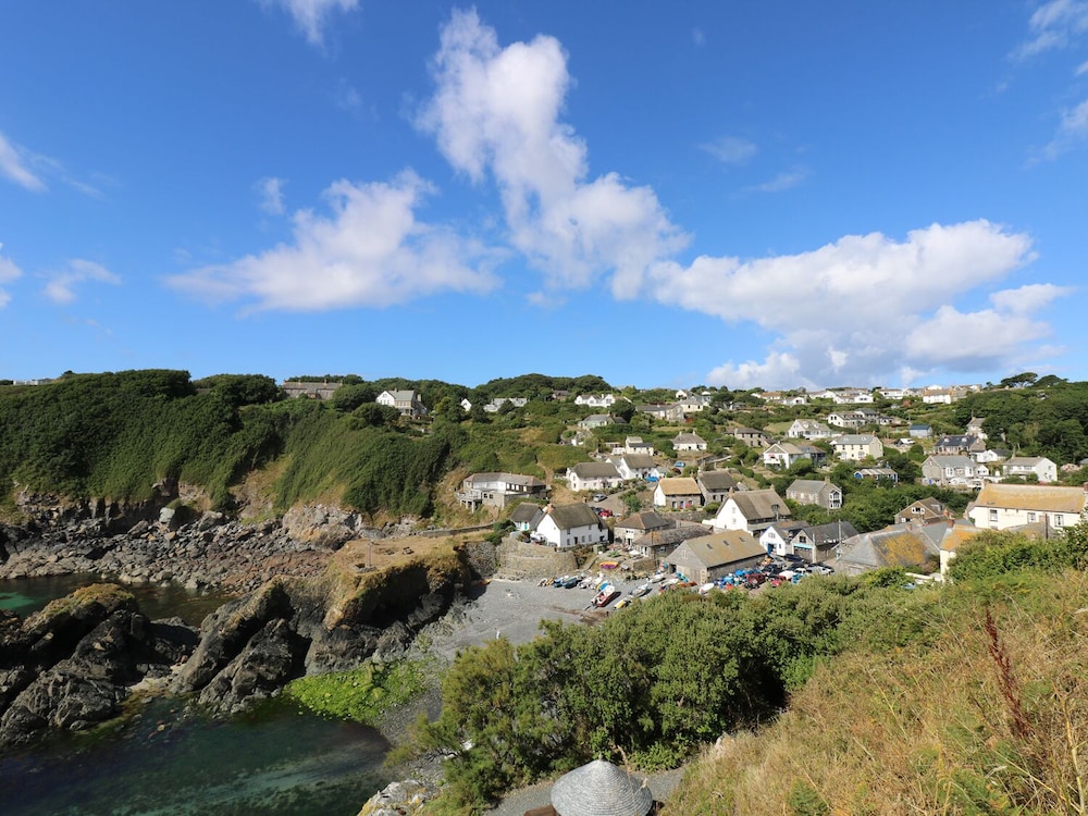Cockle Island Cottage view 3