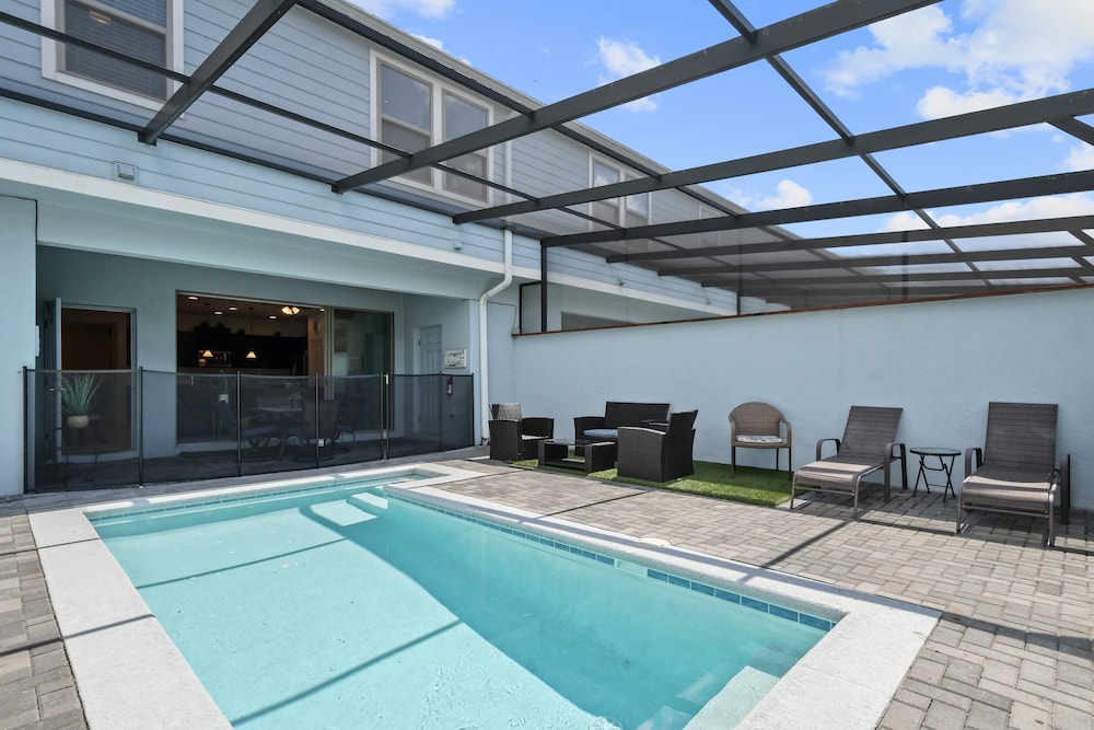 5-br Townhouse With Pool, Games, Disney