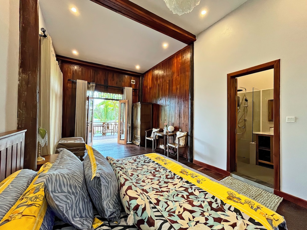 Isann Lodge Private Pool Villa view 4