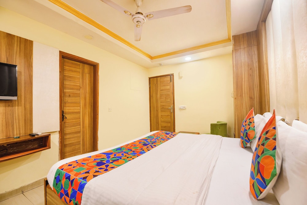 Fabhotel Atithi