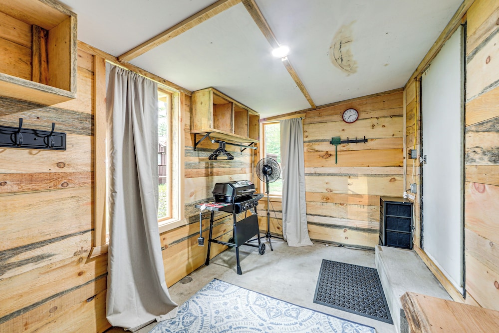 Snowmobile & ATV Trails On-site: Adirondacks Abode