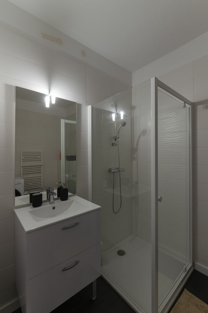 Apartment in Porspoder Near Plage du Bourg
