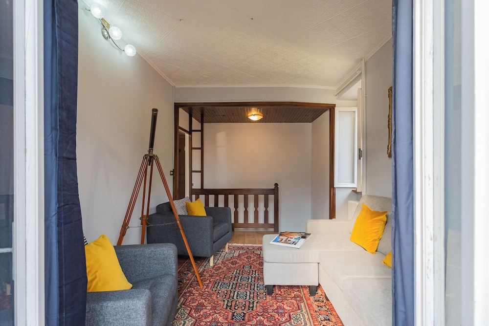 Villetta Panebianco Home in Castagna 11 by Rent all Como