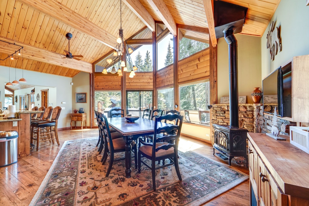 'one Moose Lodge' Tahoe Donner Vacation Rental!