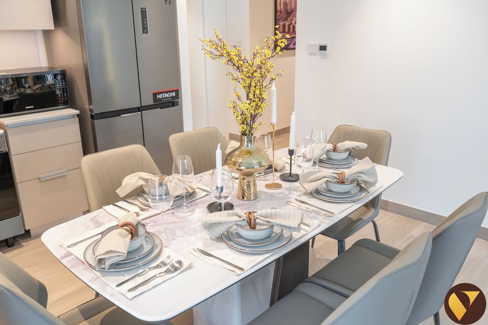 Vogue Rosewater Creek Beach Stylish 2BR