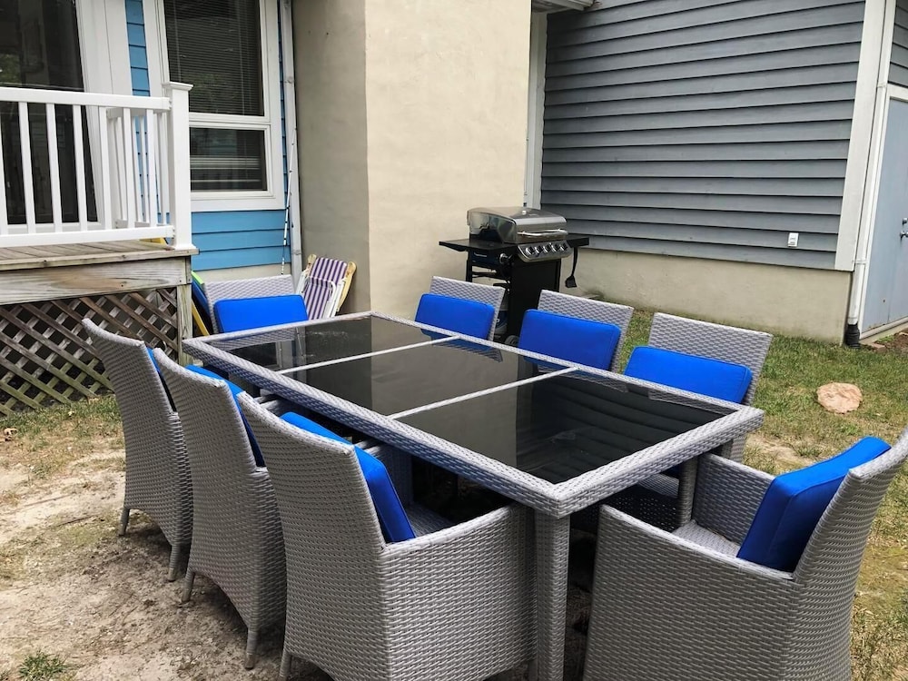 Henlopen Avenue 62