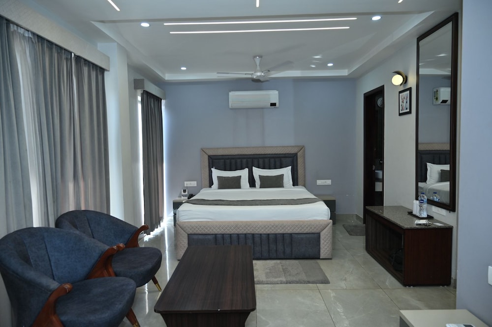 Hotel Ratan Mahal Palace