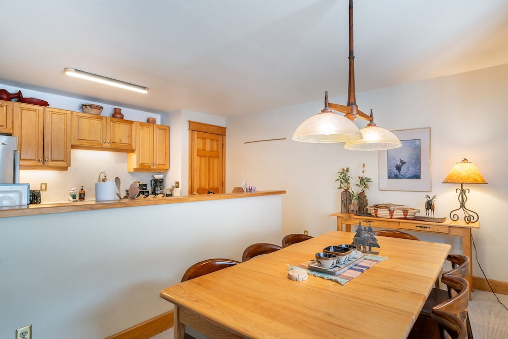 Smuggler B by Avantstay Excellent Condo Within Walking Distance Of Lift 7