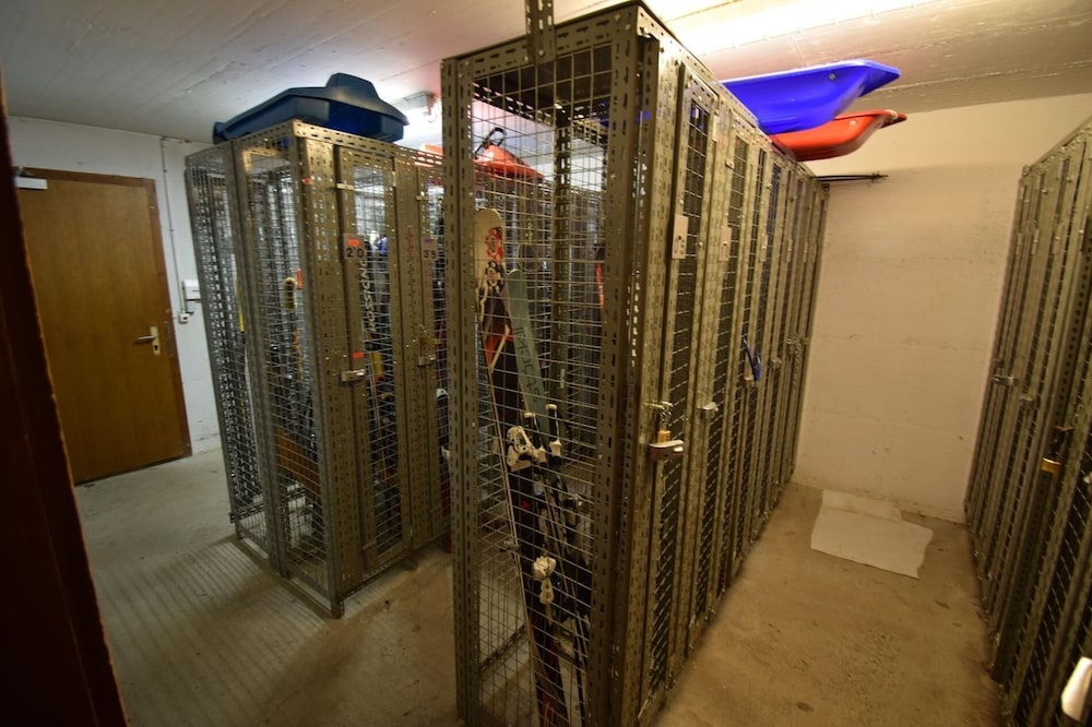 Photo 9
