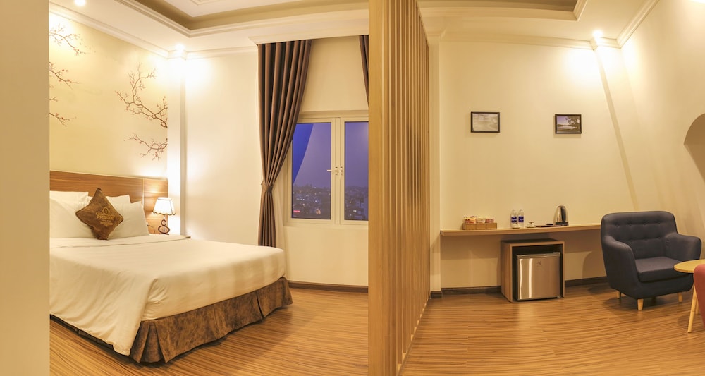 President Hotel