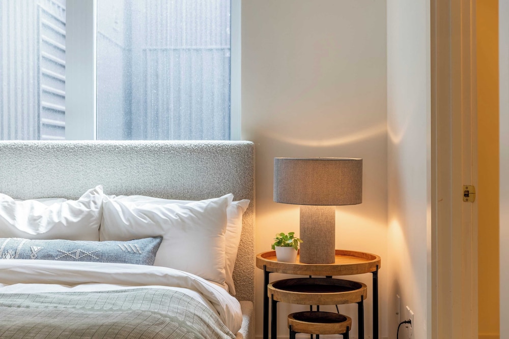 Outrider Buyout- 3 Units by Avantstay Sleeps 36