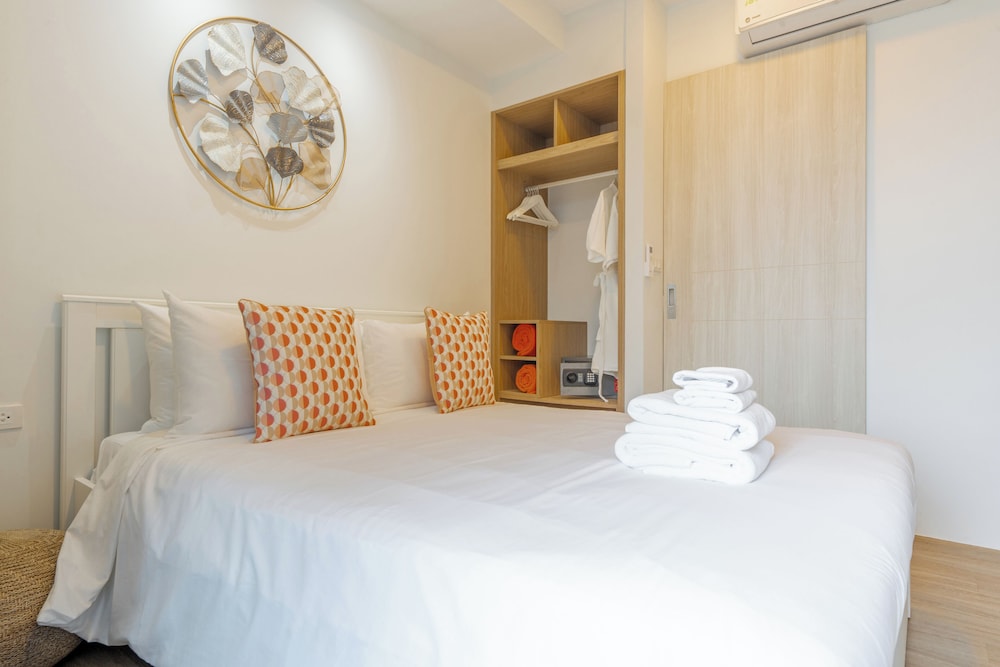 Laguna SkyPark new brand apartments