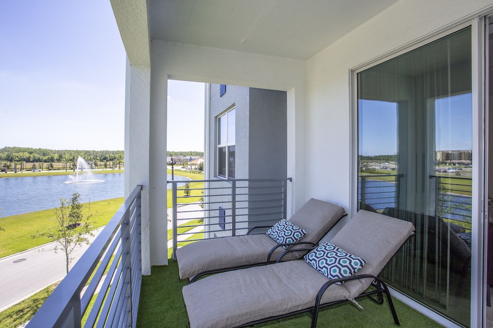 Gorgeous Two Bedroom Apt Close to Disney 306 4721 @Storey Lake Resort - Image 5
