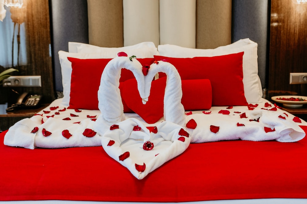 Grand Lark Otel - Image 5