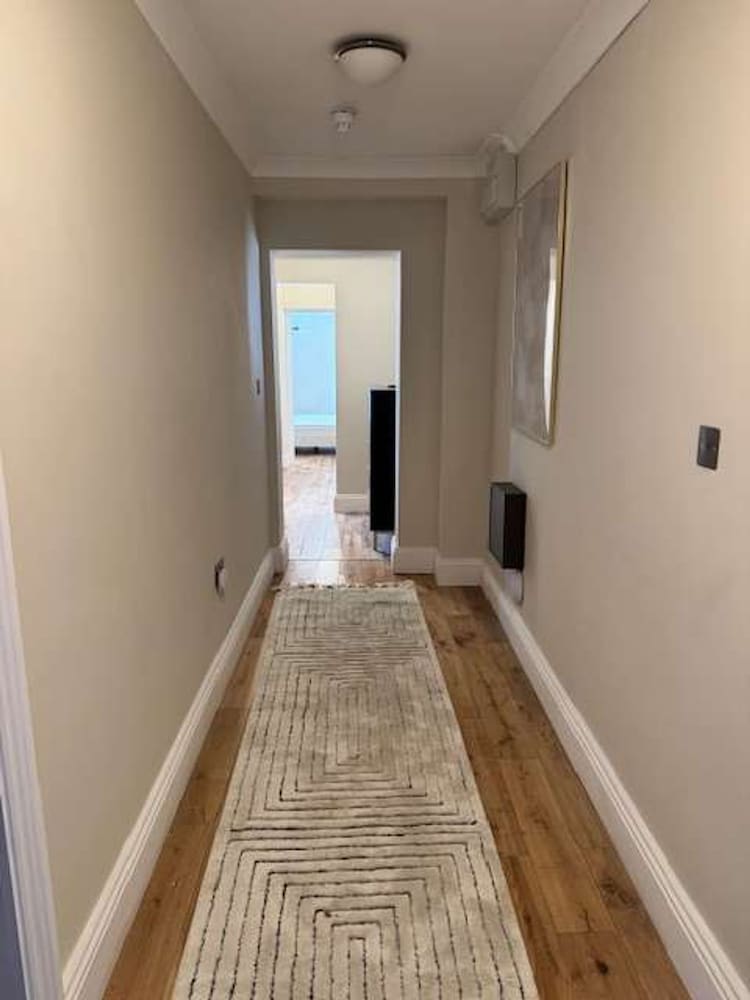 Charming Notting Hill Basement Flat With Garden