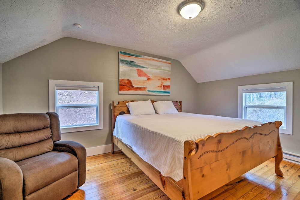 Scotrun Home Centrally Located to Area Resorts view 3
