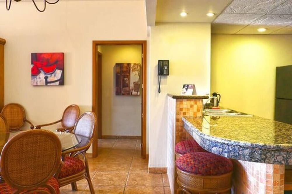 2BRRoyal Haciendas PlungePool&Oceanview