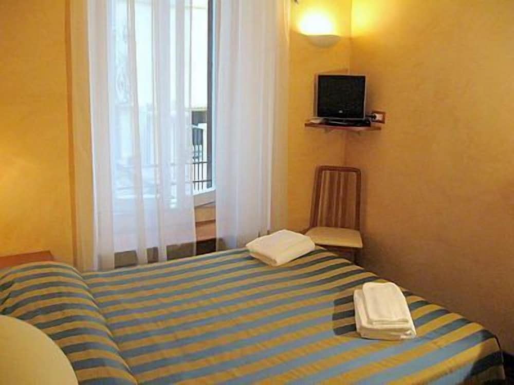 Ottaviano Vatican Luxury