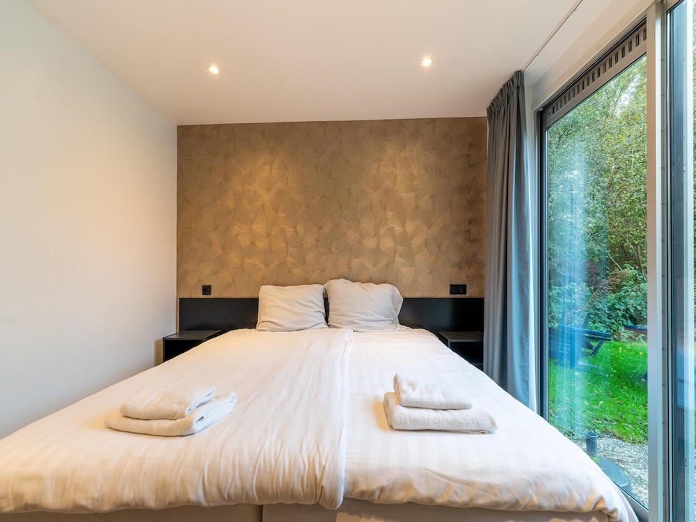 Holiday Home in Zevenhuizen Near Rottemeren