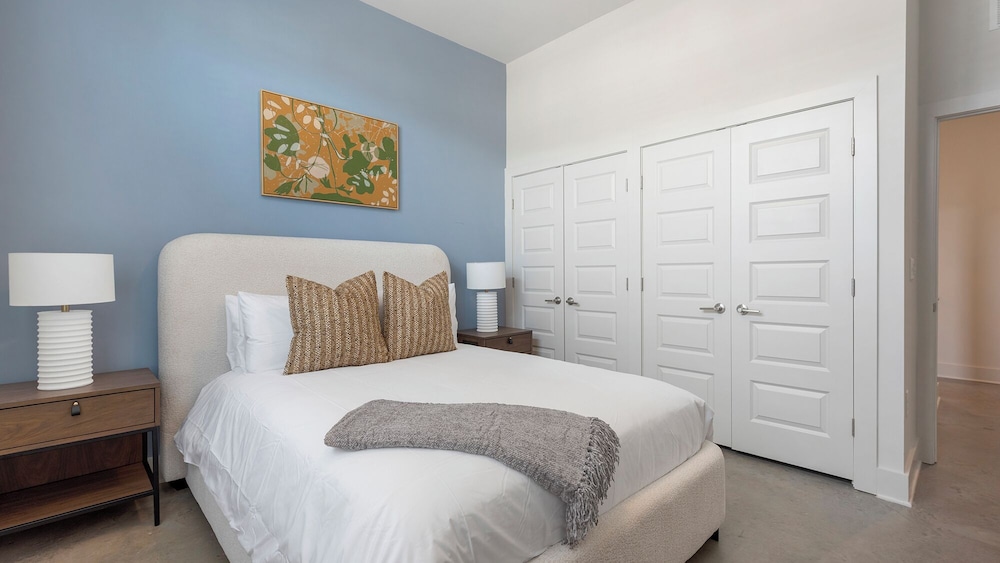 Landing Furnished Apartments - Northwest Charlotte