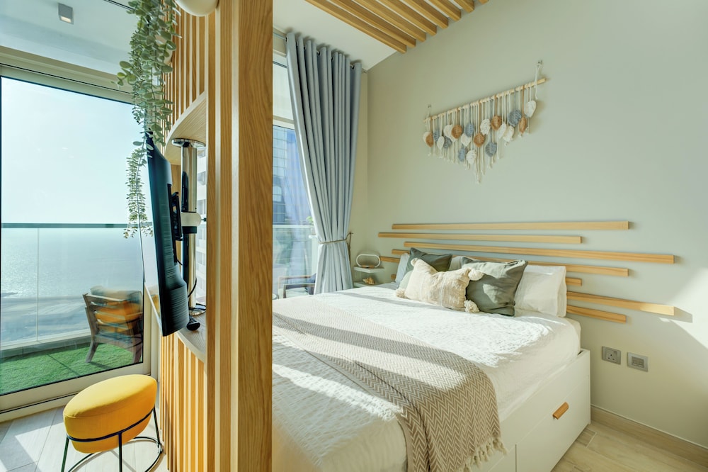 HiGuests - Stunning sea view studio