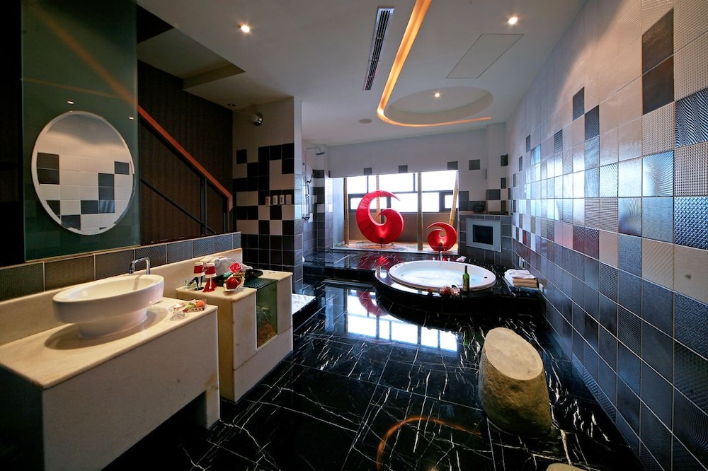 Fongchin Motel