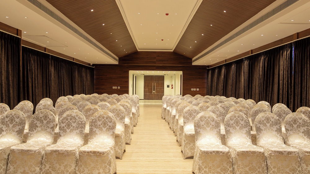 The Tanisi Resorts & Pool Villas, Candolim