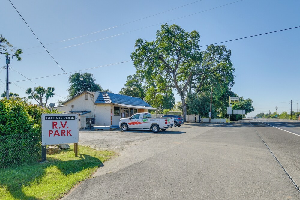 2 Mi to Feather River: Outdoor Escape in Oroville!