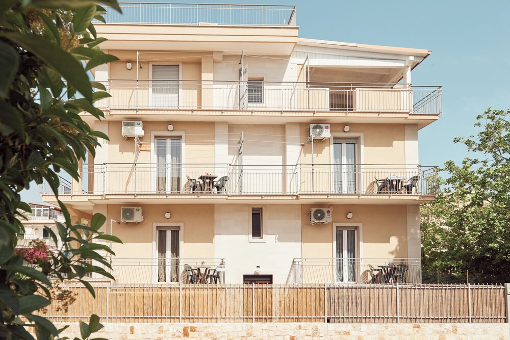 CASE VACANZA TORRE CANNE