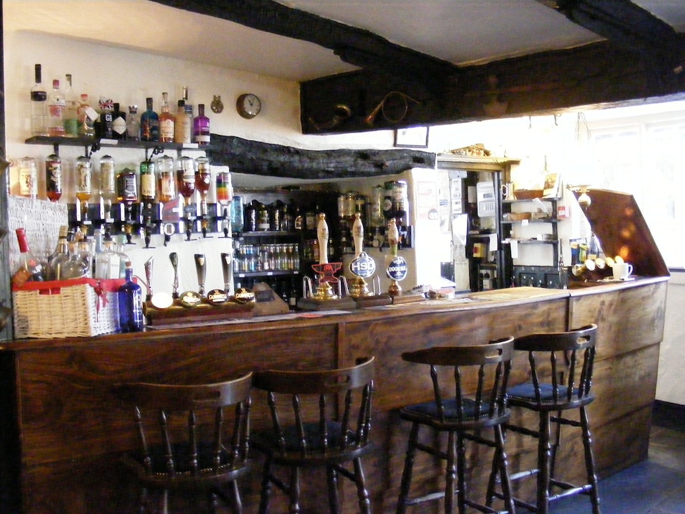 The Tree Inn