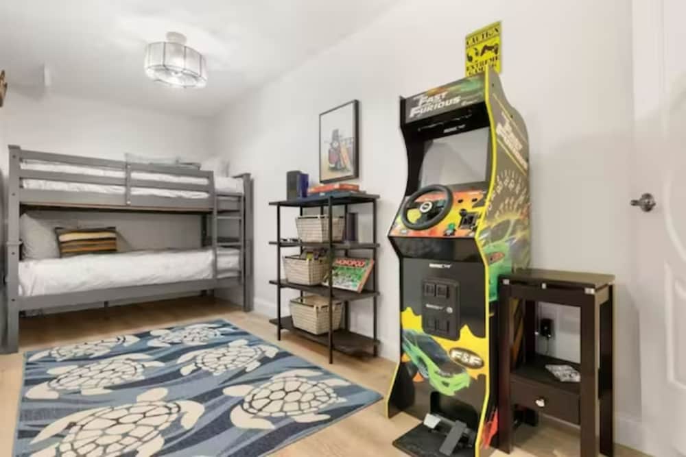 Experience The Ultimate in Luxury Living view 3