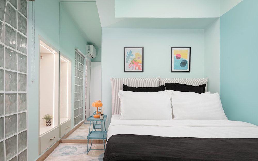 Acropolis Secret Apartment