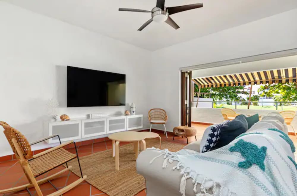 Golfside Villas - Property Image 51