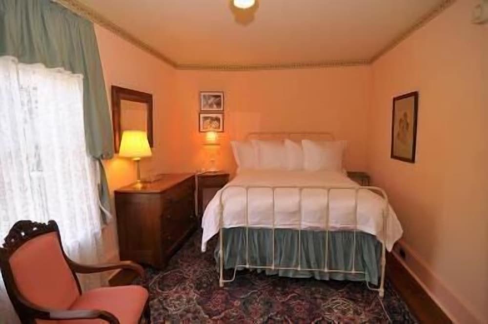 Atlantic Hotel