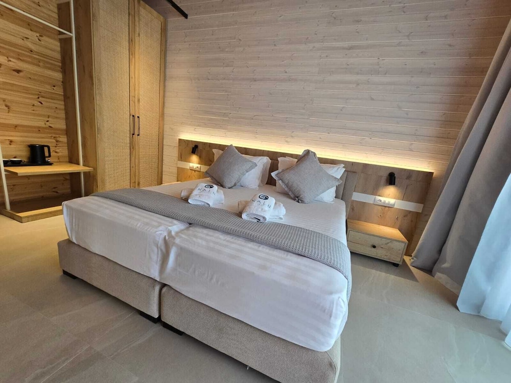 Nalu Beach