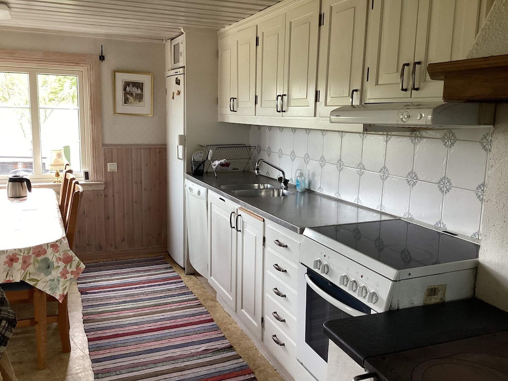 6 Person Holiday Home in Vessigebro