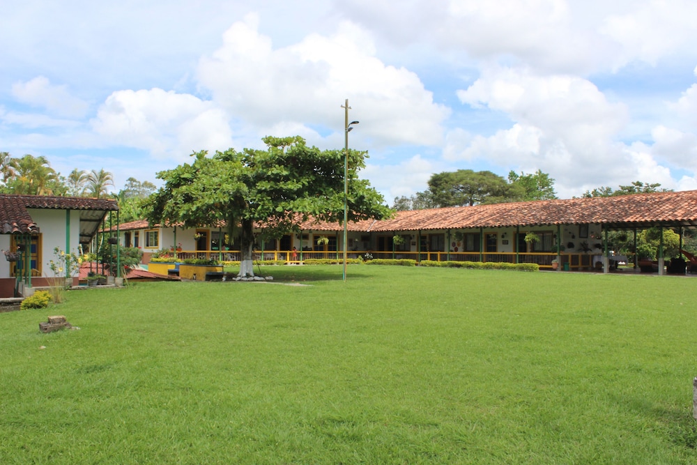 Finca Hotel Betulia