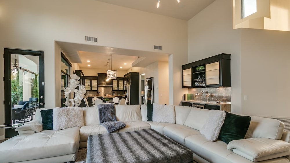 Luxury Contemporary Sanctuary w/ Pool and Views!