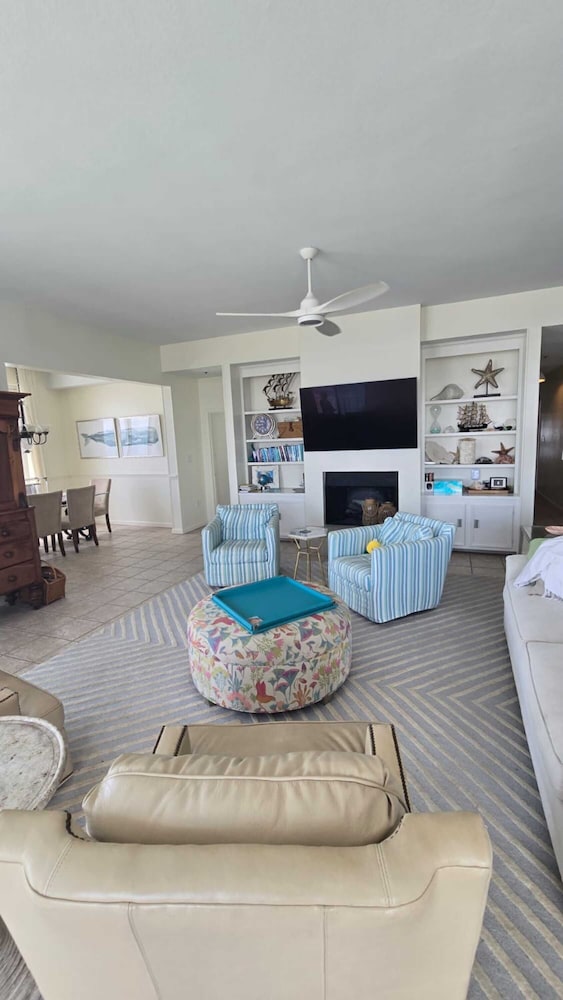Summerchase Penthouse 1