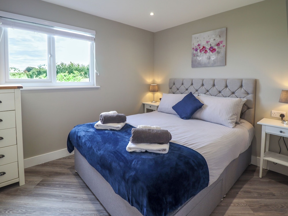 Orchard Lodge