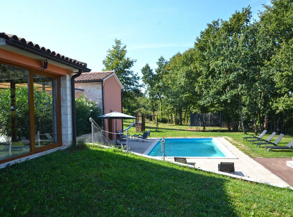 Forest Breeze Retreat in Zminj