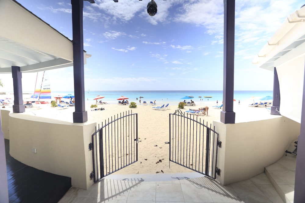 Infinity On The Beach