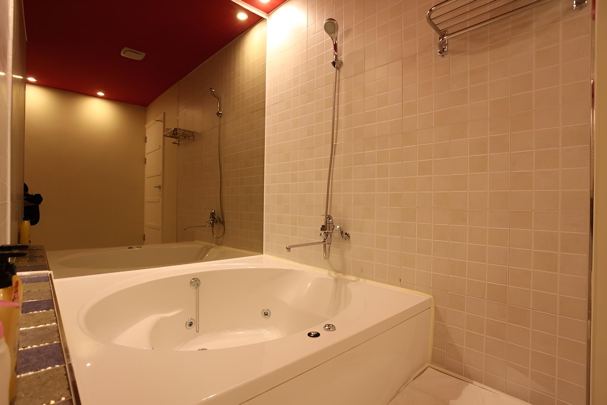 S-Petite Hotel