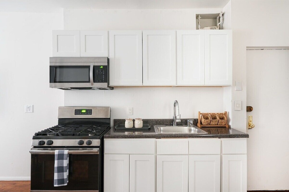 1288 UES Apartments