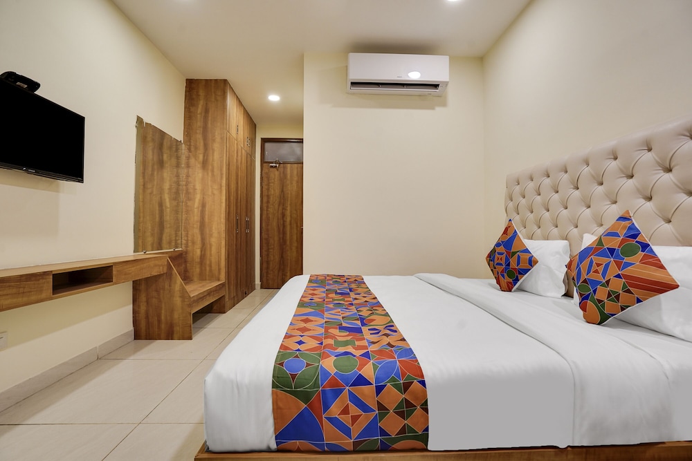 FabHotel Prime Royals Orchard