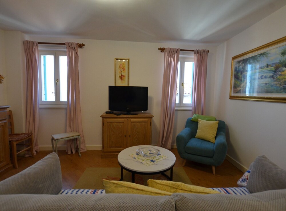 Sea View Downtown Rovinj Apartment