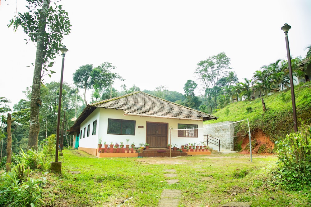 Room-the Nest Bettathur, Coorg Ct 003 view 2