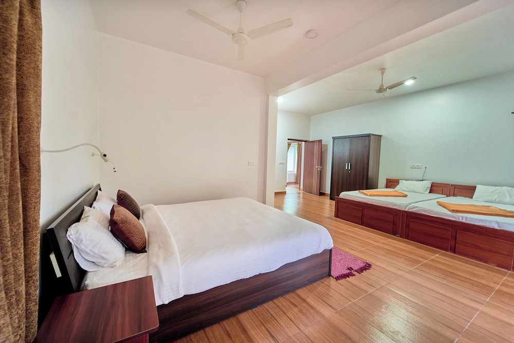 Priyas Villa Vagamon by VOYE HOMES