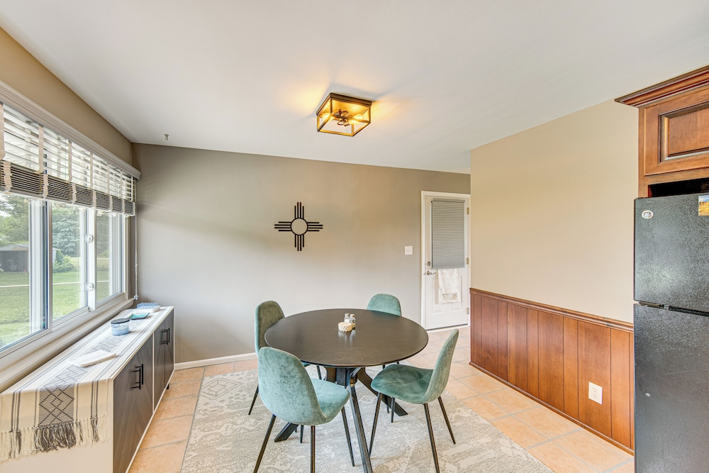 Near Dtwn Harrisburg: Stylish Home w/ Patio & Yard
